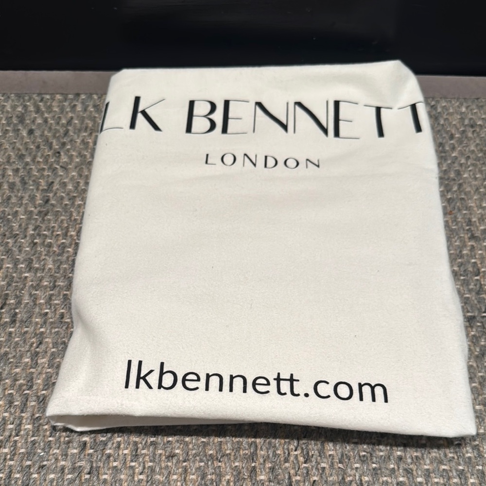 LK Bennett White Storage Dust Bag XL Size